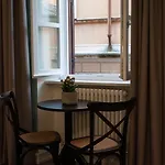 My Trevi Charming & Luxury Pensión Roma