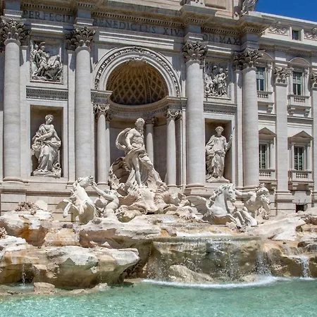 My Trevi Charming & Luxury Pensión Roma