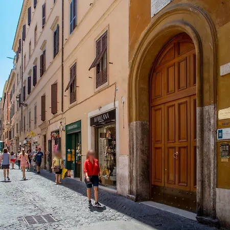 My Trevi Charming & Luxury Affittacamere Roma