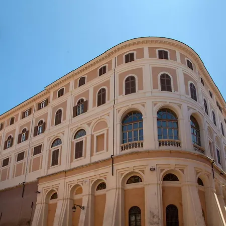 My Trevi Charming & Luxury 3* Roma